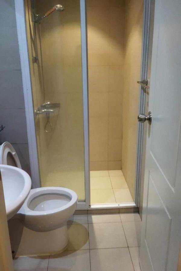 Sm Bicutan Lovely Home Manila Exteriör bild
